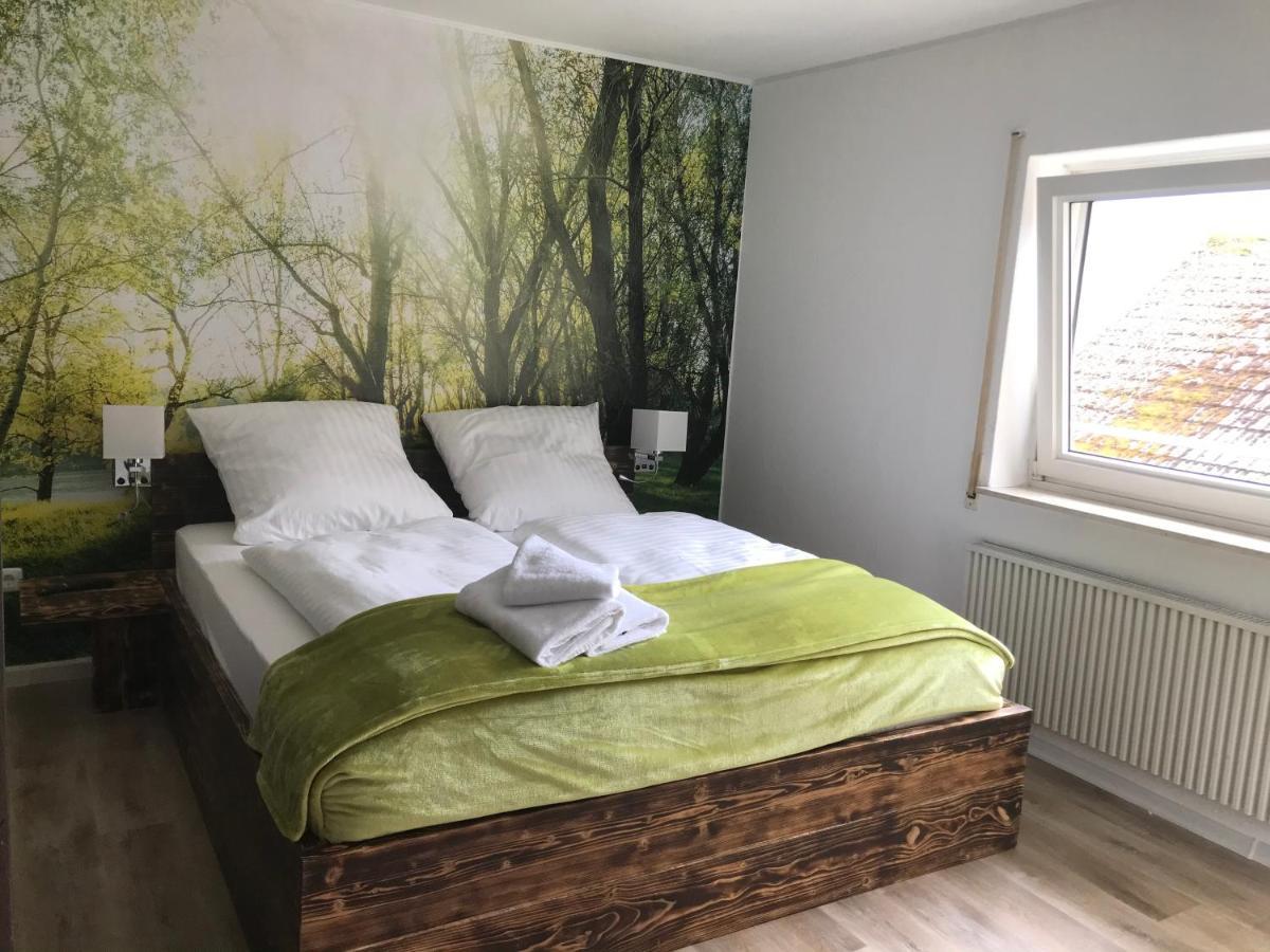 Landgasthof Zum Dorfkrug Schoneberg  Zewnętrze zdjęcie